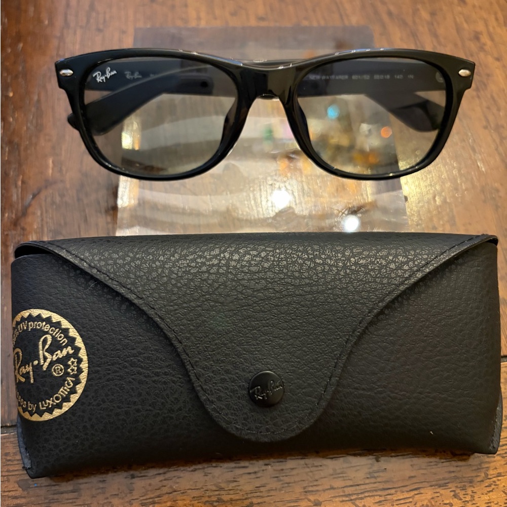 Ray-Ban New Wayfarer Black Frame Glasses